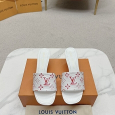 Louis Vuitton Slippers